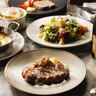 Dinner｜＜フリーフロー付き＞アラカルト5品シェアコース