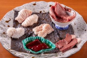 五臓の6種盛合せ