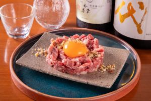 特選ハラミのユッケ(炙り)