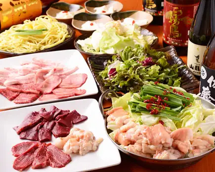 ［2時間飲み放題付］焼肉＆もつ鍋満足コース 各種ご宴会に◎ 5,000円(税込)要予約