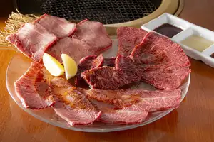 四种和牛牛肉拼盘