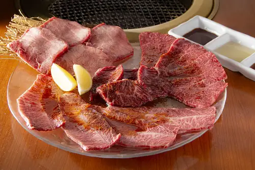 四种和牛牛肉拼盘