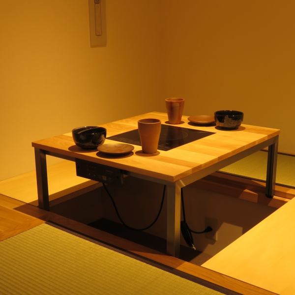 A semi-private room for up to 2 to 5 people is also available.Perfect for a relaxing adult date or anniversary.We can not miss the atmosphere that is very pleasing to people who take important people and people outside the prefecture.Please use by all means at night that you would like to enjoy food and conversation without worrying about the surroundings.