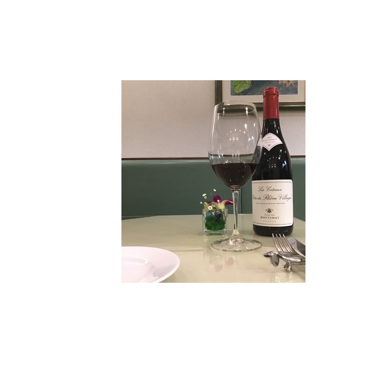 这里还提供来自世界各地的葡萄酒！