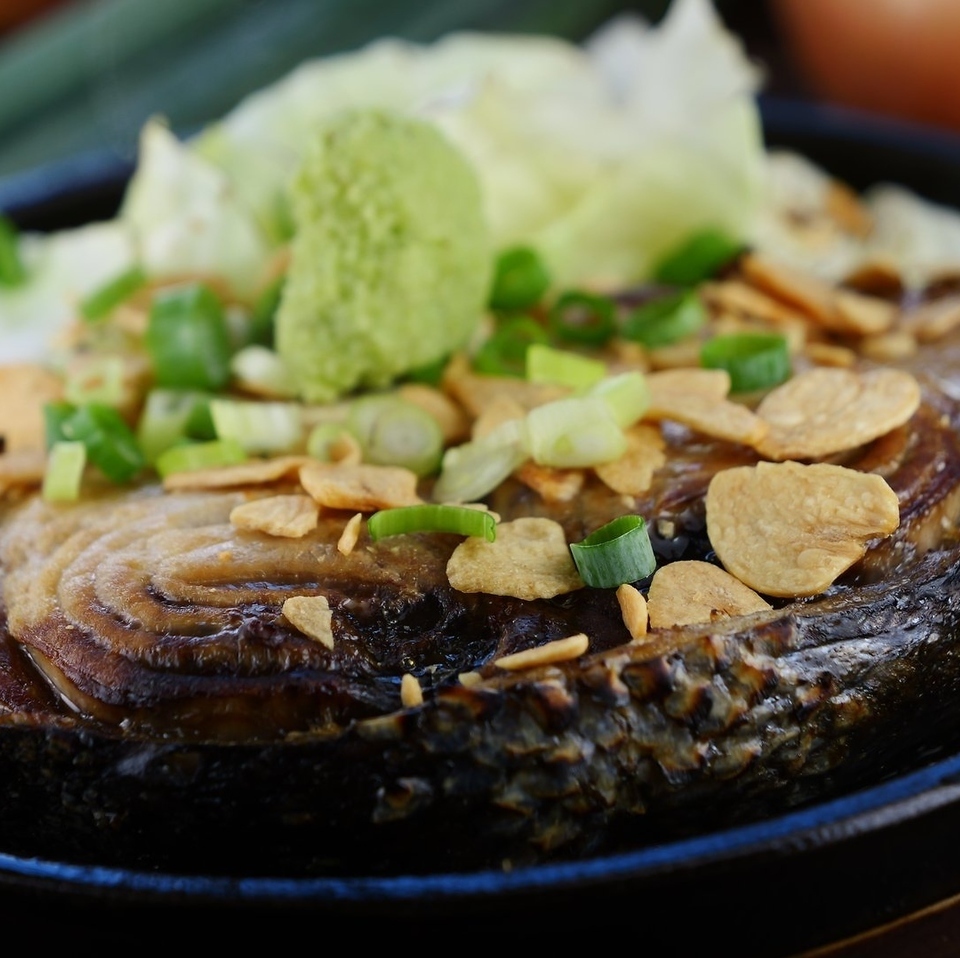 新鮮な肉や魚を一番おいしい状態でご提供☆アラカルトはもちろんコースもお得です！