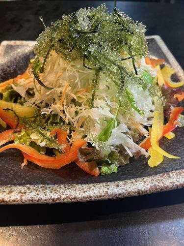 海ぶどうサラダ