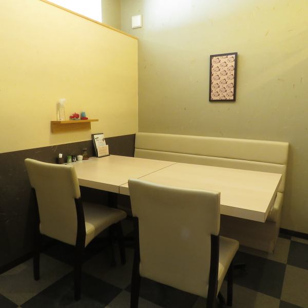 ≪內省≫所有座位都是完全私人房間。不用擔心其他顧客，請在可以安心的現代日式空間中慢慢享用美食！