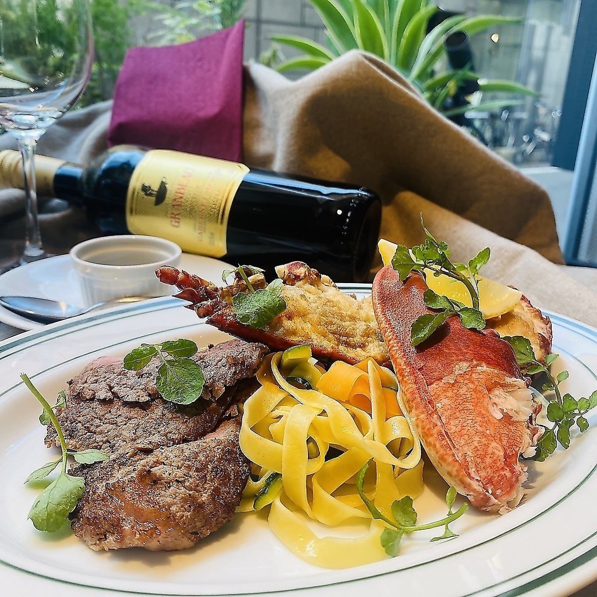 早い時間から飲むのがオススメ♪本格フレンチ・イタリアン♪