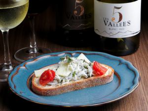 Whitebait and Semi-dried Tomato Bruschetta