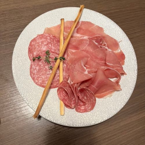 熟食拼盤