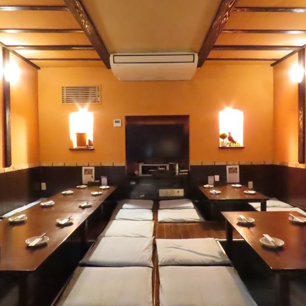 A relaxing sunken kotatsu space perfect for group banquets such as welcome/farewell parties and year-end parties. The warm atmosphere of the restaurant can accommodate up to 30 people! It is also possible to rent the entire restaurant, so please feel free to contact us.