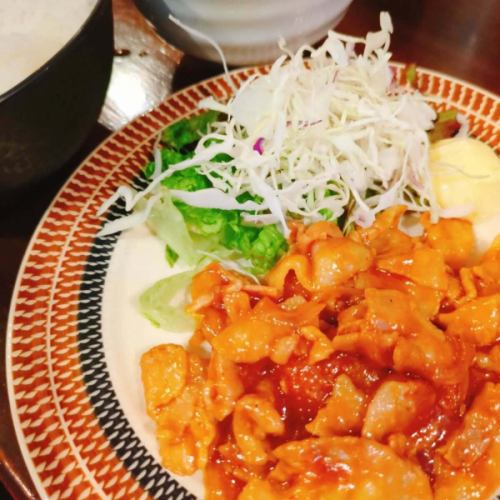 오늘의 눈부신 & 남성 메뉴
❝중화풍 불고기❞
그 외, 중국식 야채 스프도 있었지만, 단절 버렸습니다 😓

❝중화풍 야키니쿠 ❞는 그랜드 메뉴에 있습니다만, 달콤한, 칠리소스와도 조금 다른 무려도 당기는 소스가 얽혀에 얽혀도 ぅ!
조금 식욕 없어.
무슨 날도 밥을 먹을 수 있어요!

그건 그렇고, 오늘 팬더로 돌아갈 것 같습니다.
이것으로 국내에서 팬더를 볼 수 있는 기회는 없어져 버린 것인가.

이런 일이라면 몇 년 전, 와카야마에 갔을 때, 어드벤처 월드의 입원료의 높이에 비비지 않고, 보면 좋았어요😭

그렇다면 팬더가 있었습니까?
오늘 밤에도 여러분의 행차를 기다리고 있습니다 😃

지바현 우라야스시 기타에이 1-1-12
☎047-355-4992
오픈 18시
Food.LO 2시
Drink.LO 2시 30분
폐점 3시

#축제 #선술집 #우라야스
#오늘
#수수메뉴
#중화풍구이
#팬더
# 왠지 팬더도 곰이야.
