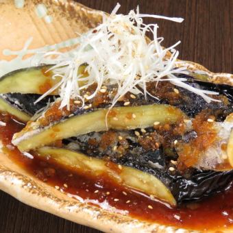 Deep-fried eggplant oil sardine sauce