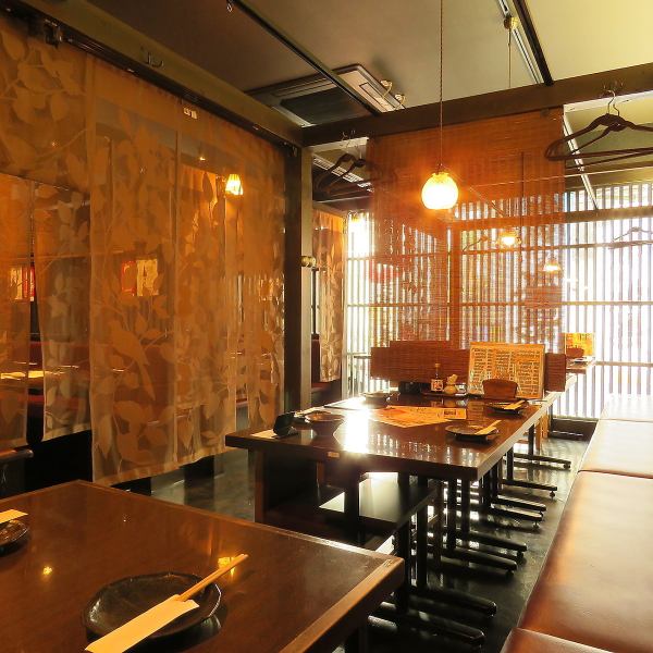 Semi-private rooms can accommodate up to 20 people! The curtained semi-private rooms can be used for parties of 4 or more. Make your reservation early! They are suitable for a wide range of occasions, from private parties to year-end parties, New Year's parties, and welcome/farewell parties!