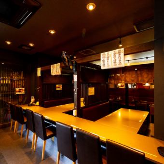 我們有可容納 38-40 人的座位。