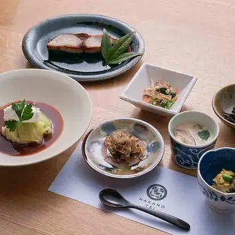 【お出汁コース】オリジナルお出汁を使用した料理を堪能 3300円(税込)