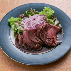 一晩ねかせた熟成「ローストビーフ」