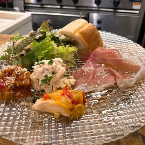 トンガリセットランチ