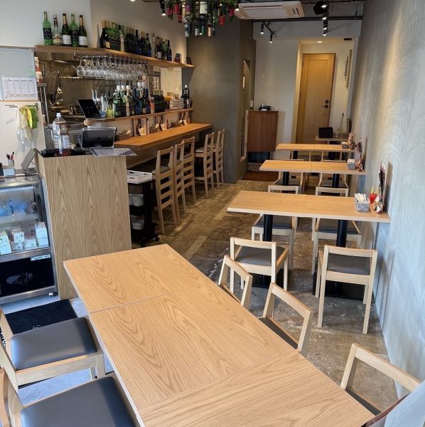 【神領で宴会場をお探しなら】友人やパートナーとの飲み・会社の打ち上げなどにおすすめ！神領駅徒歩1分のカジュアルイタリアン「トンガリアーノ」では貸切のご予約を20~25名様まで承っております。飲み放題100分付きのコースも5000円（税込）からご用意しておりますので、併せてご利用くださいませ♪