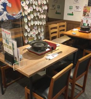 テーブル