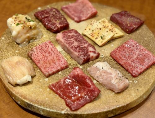 さまざまな種類のお肉を数多く揃えています！