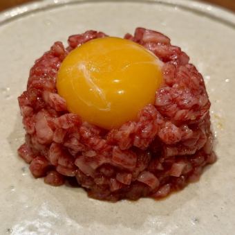 【A4特級】 霜降り上炙りユッケ風