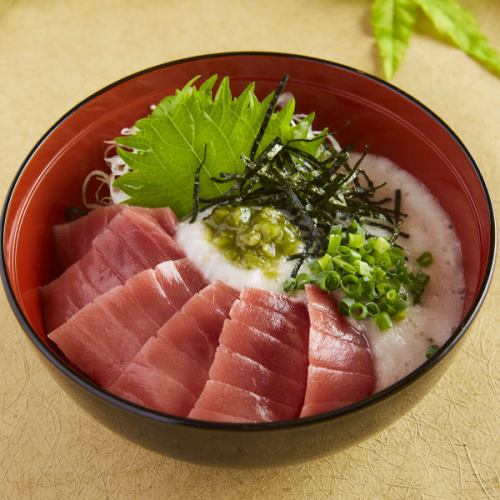 本鮪とろろ丼