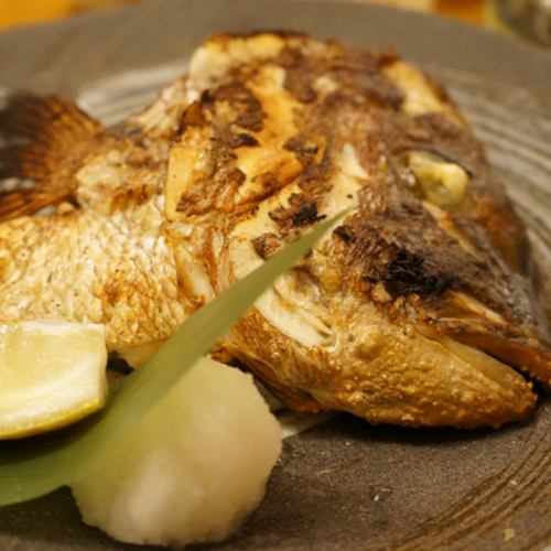 真鯛の兜(焼・煮・酒蒸し)