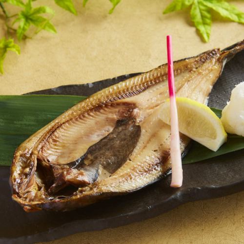 ホッケ一夜干し伴助帯付き