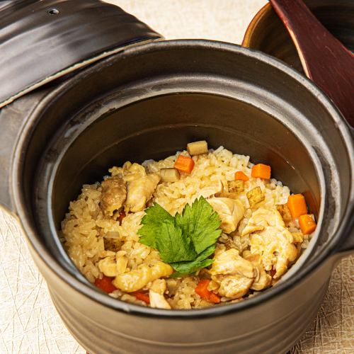 鶏の土鍋ご飯　1合