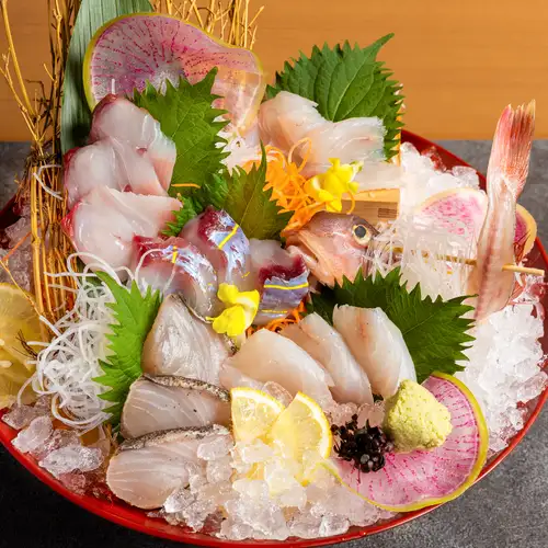 鮮魚5種盛り合わせ　4人前