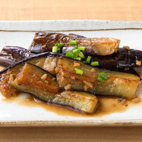 Crispy fried eggplant with garlic