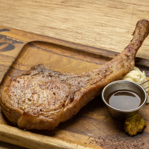 熟成豚トマホークステーキ約300g