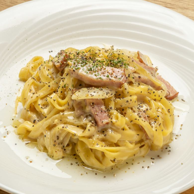 本格派のカルボナーラ