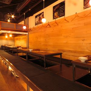 파고타츠 다다미 방의 자리를 24석 준비하고 있습니다.(최대 30명 정도) 대연회는 이쪽의 자리에서 부디.