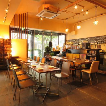 Accessible from Tanimachi 4-chome and Sakaisuji Honmachi ◎ Fashionable cafe dining OK from 10 people