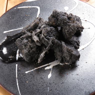 [High impact !!!!!!] Black fried chicken The name is "Satsuma red chicken black fried chicken"