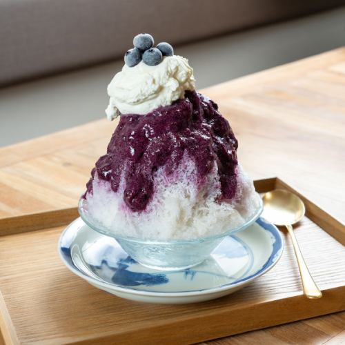 三春町はしもとさんの無農薬ブルーベリーとふわふわヨーグルトクリームのゆきやま