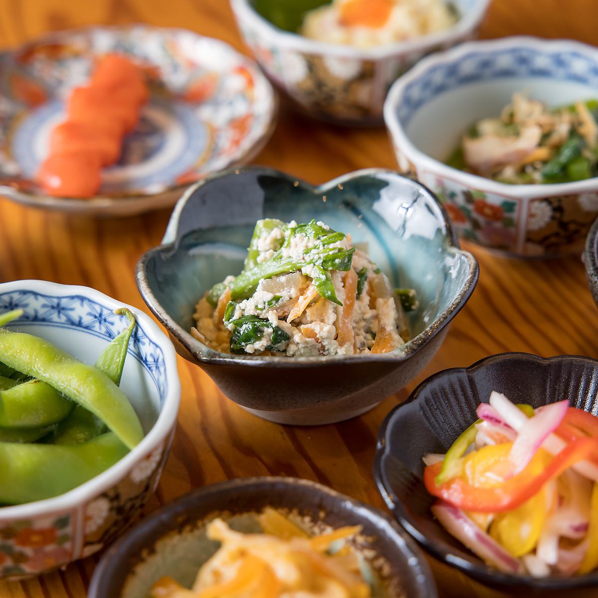 店主の手づくりおばんざいはお酒のアテにもピッタリ☆
