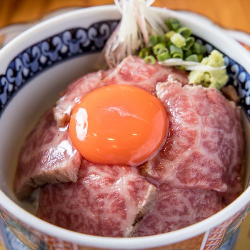 黒毛和牛ローストビーフ丼