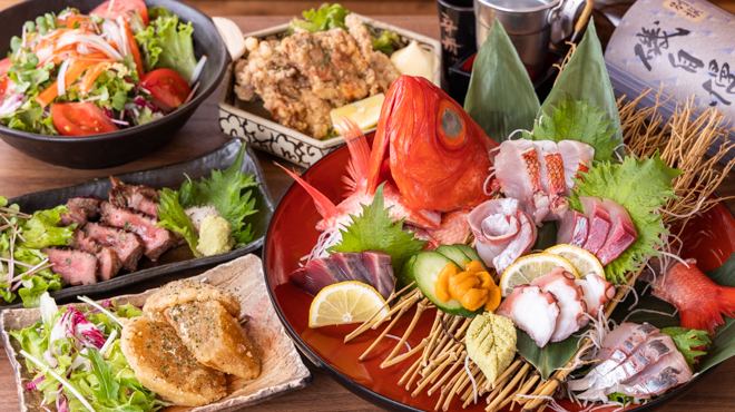 店主自らが毎朝市場に通い厳選した魚介類を使用！