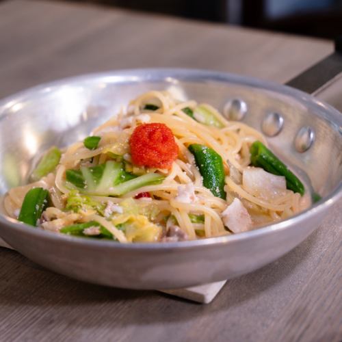 桜鯛と春野菜の明太子ペペロンチーノ