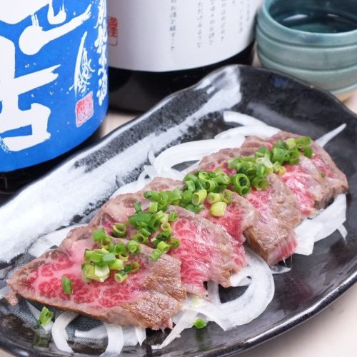 [Excellent compatibility with sake] Tataki of Joshu beef