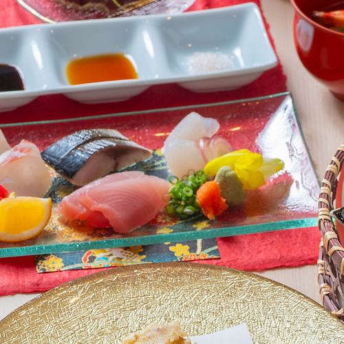 【田崎市場から仕入れる厳選天然魚】刺身盛合わせ★