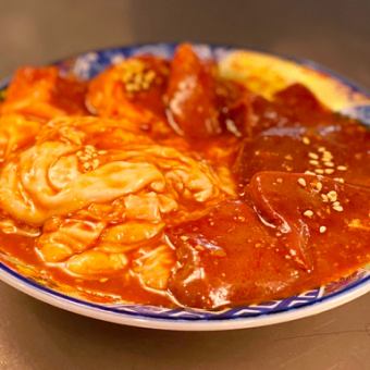 60分钟畅饮,5种荷尔蒙套餐,4000日元(含税),8道菜