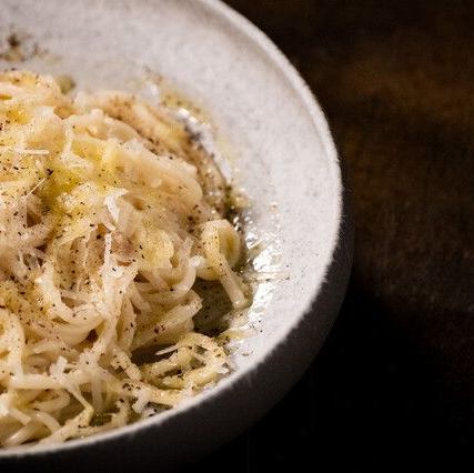 五島うどんのカチョエペペ