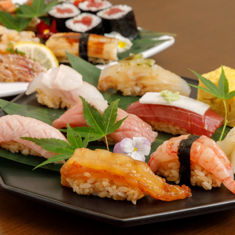 ◆Lunch-only course◆ Chef's choice 14 nigiri + miso soup included≪Nigiri Lunch Kagayaki≫ 7,700 yen (tax included)