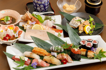 ◆ Lunch limited course ◆ 6 pieces of selected nigiri & special dishes 15 dishes in total ≪Lunch Nozomi≫ 8,800 yen (tax included)