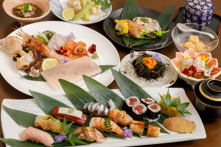 ◆ Dinner course ◆ 8 pieces of Omakase Nigiri and 20 special dishes ≪Omakase Nigiri Tei [Mikado]≫ 16,500 yen (tax included)