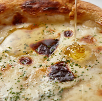 ゴルゴンゾーラ（はちみつかけ）